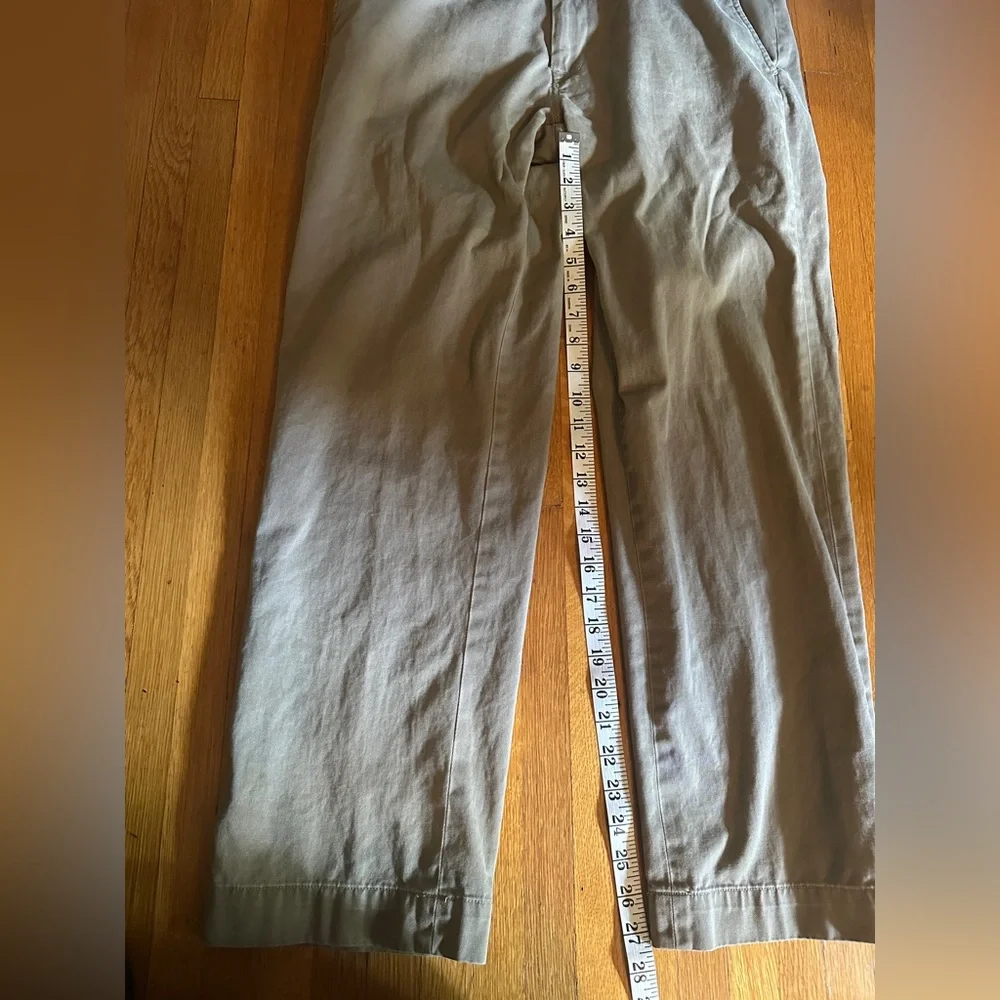 Polo by Ralph Lauren Classic Fit Khaki Pants, Size 32x30